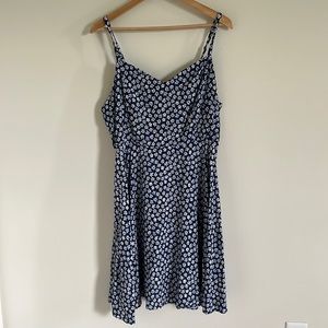Old Navy Navy Floral Dress
